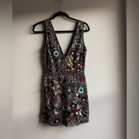 Topshop Bird Embellished Minidress Sequin Beaded Party Event Dress size 4 US - Picture 5 of 11